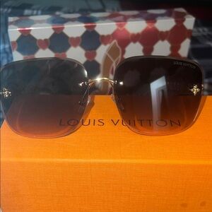 Louis Vuitton Women's Gradient Brown Rimless Sunglasses